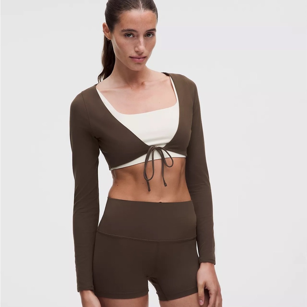 Lululemon Nulu Mesh-Back Tie-Front Cropped Cardigan
Walnut Crunch Size Small - Picture 1 of 9